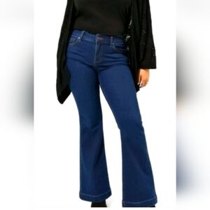 TORRID Bombshell Flare Plus Size 18 R Premium Stretch High Rise Jeans Dark Wash
